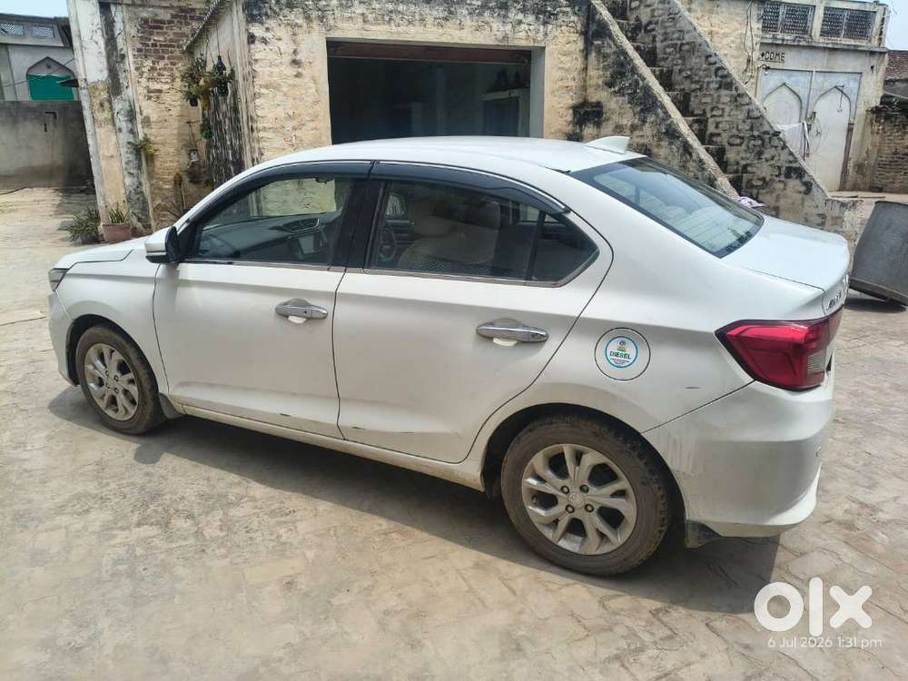 Honda Amaze Diesel Automatic 2018 Fix Price