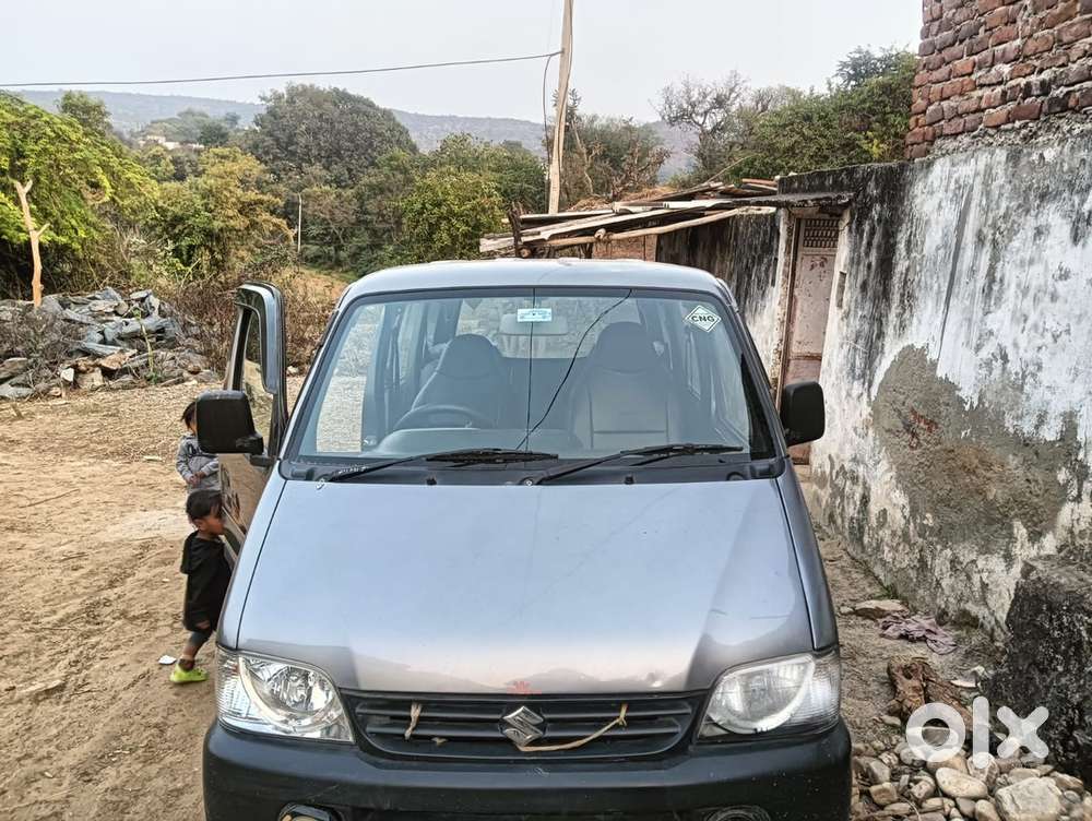 Maruti Eeco Hybrid 2022