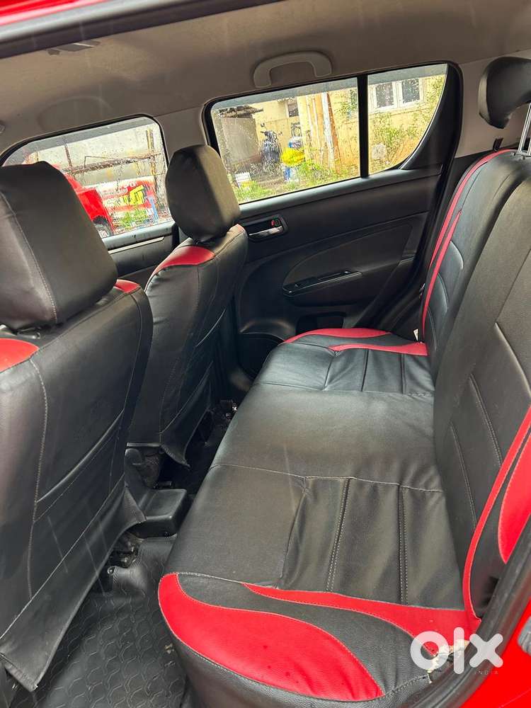 Maruti Suzuki Swift Vxi + Manual, 2017, Petrol