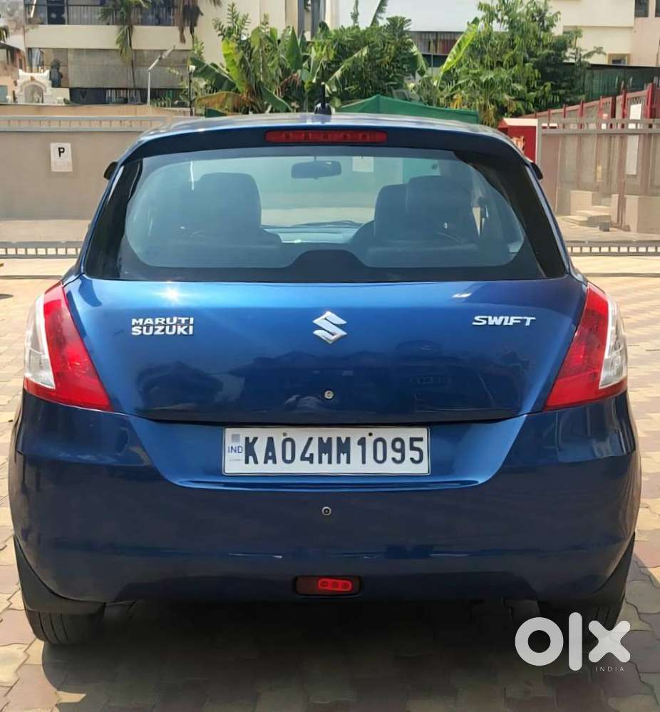 Maruti Suzuki Swift Vxi 1.2 Abs Bs-iv, 2013, Petrol