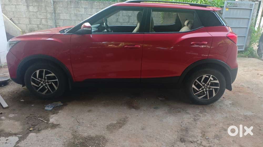 Mahindra Xuv300 Turbosport 2022 Petrol Well Maintained