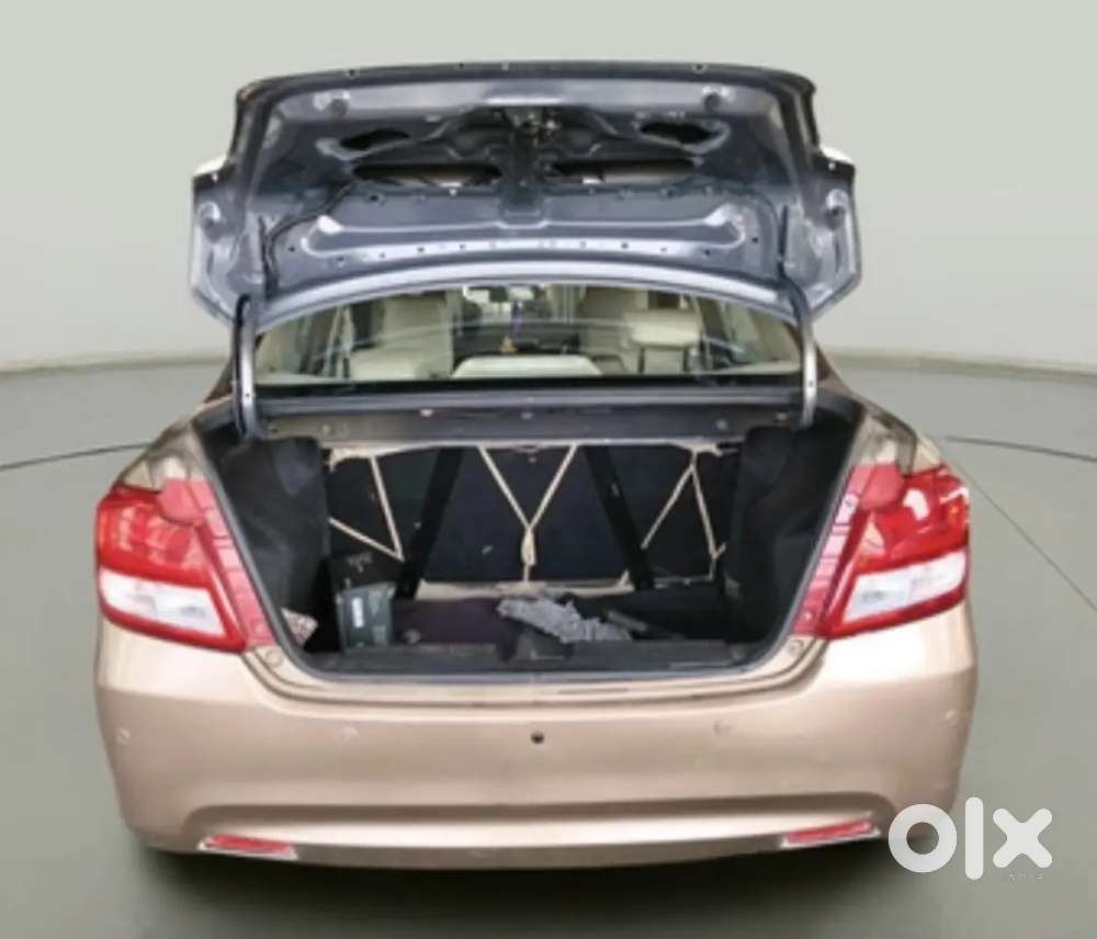 Maruti Suzuki Dzire 2017 Petrol 87000 Km Driven