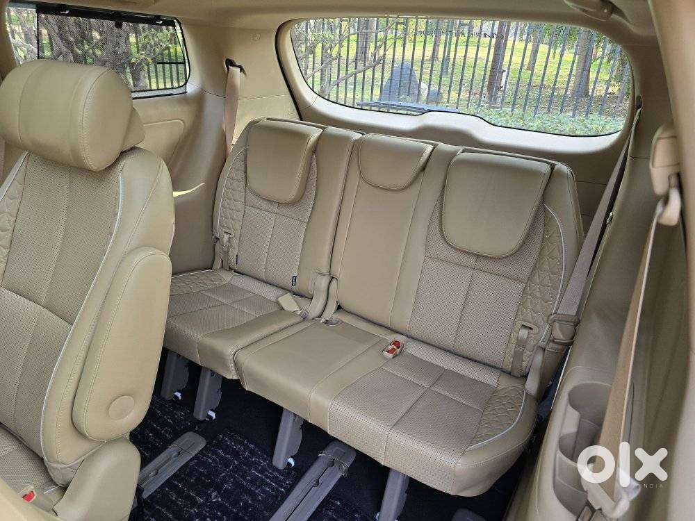 Kia Carnival Limousine Plus 7 Str, 2022, Diesel