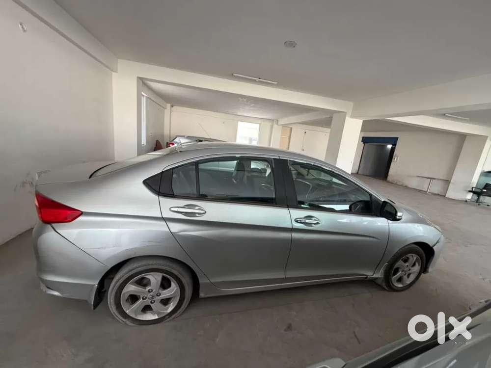 Honda City 1.5 V Mt, 2015, Petrol