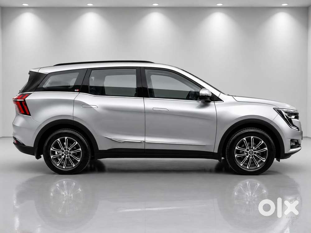 Mahindra Xuv700 2.2 Ax 7 Diesel At Str, 2024, Diesel