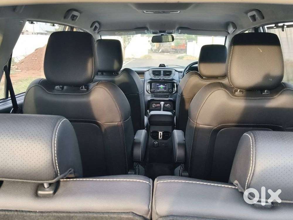 Tata Hexa 2.2 Xta 4x2 7 Str Dual Tone, 2017, Diesel