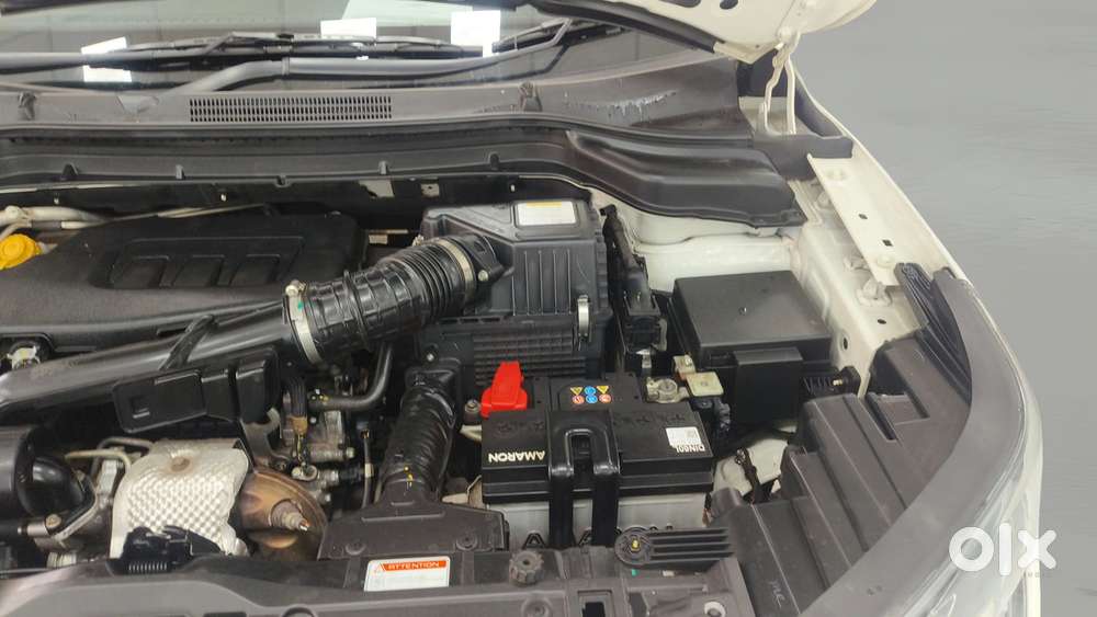 Mahindra Xuv300 W8 Option, 2023, Petrol