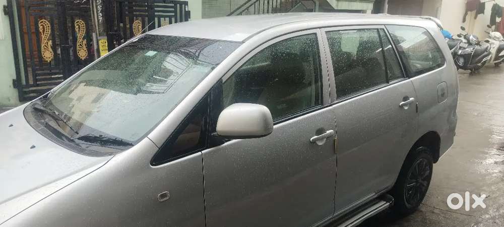 Toyota Innova Diesel 2011 Car