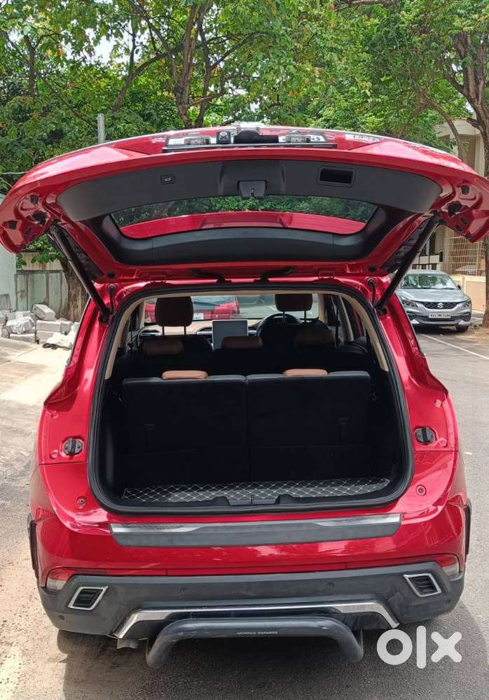 Mg Hector Plus Sharp Pro 1.5 Turbo Petrol Cvt 7 Str, 2024, Petrol