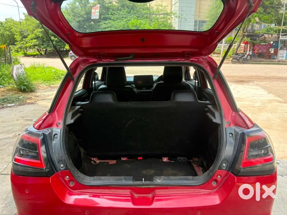 Maruti Suzuki Swift Vxi, 2024, Petrol