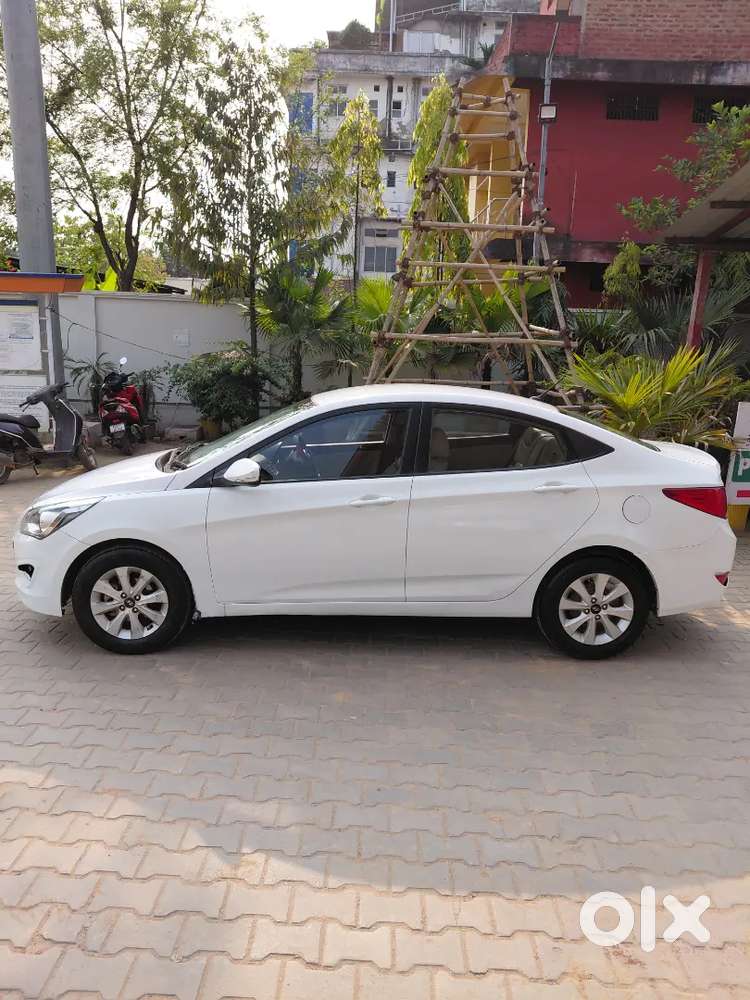 Hyundai Verna 2015 Diesel Well Maintained