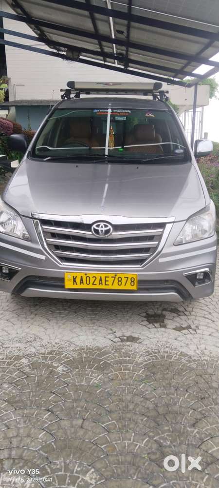 Toyota Innova 2.5 G (diesel) 8 Seater, 2015, Diesel