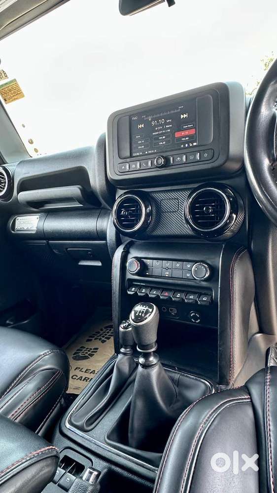 Mahindra Thar Lx Hard Top Petrol Mt 4wd, 2023, Petrol