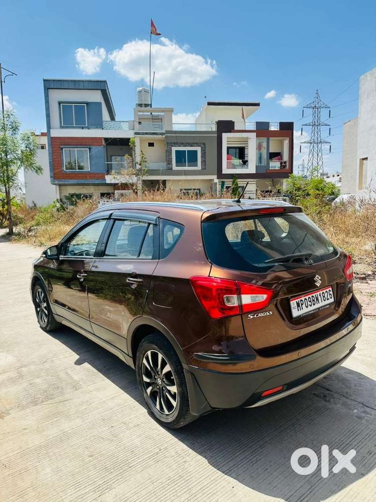 2018 Maruti Suzuki S Cross Alpha Diesel Top Model & Sony Sound System.