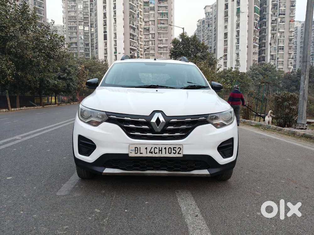 Renault Triber Rxt, 2023, Petrol