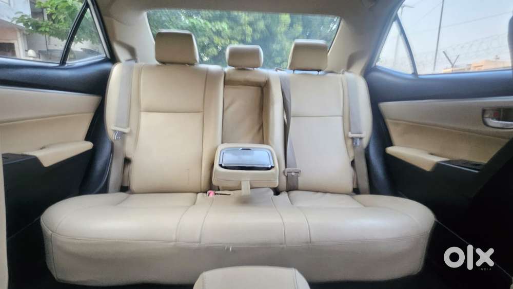 Toyota Corolla Altis G At, 2016, Petrol