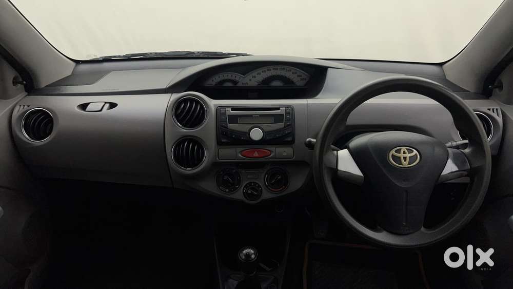 Toyota Etios 2010-2012 V, 2011, Petrol
