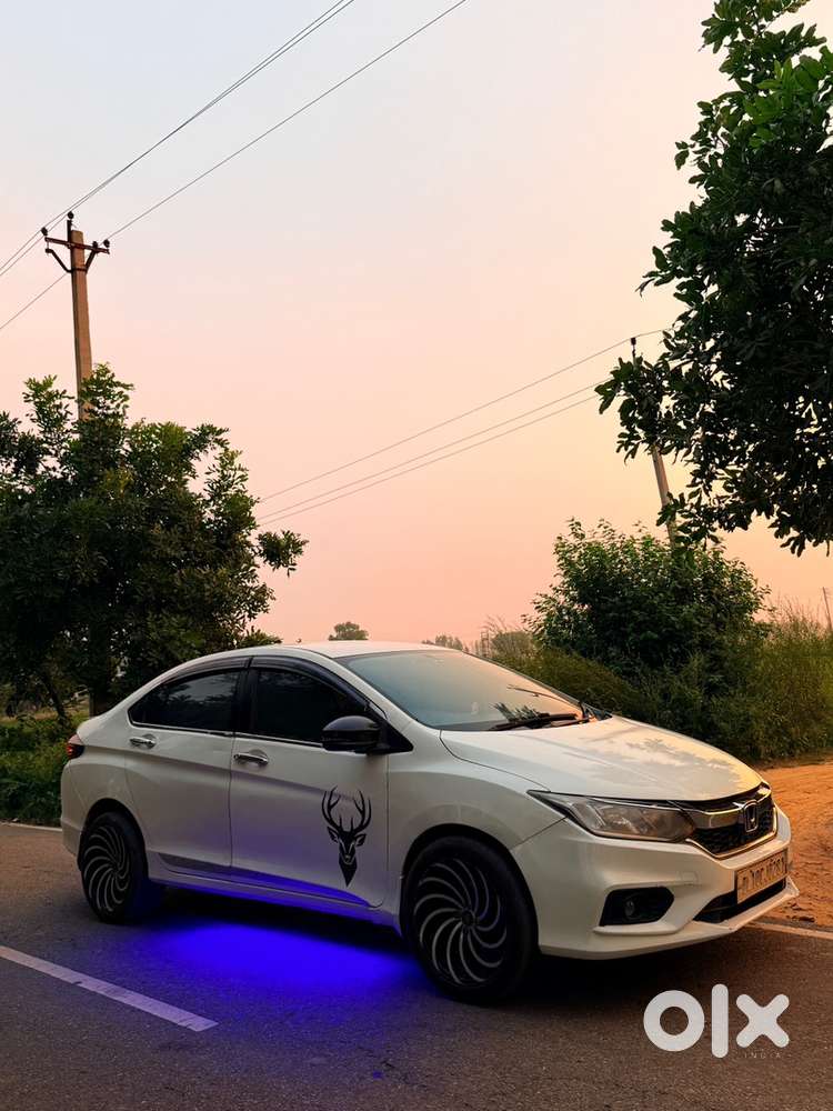 Honda City Hybrid 2017