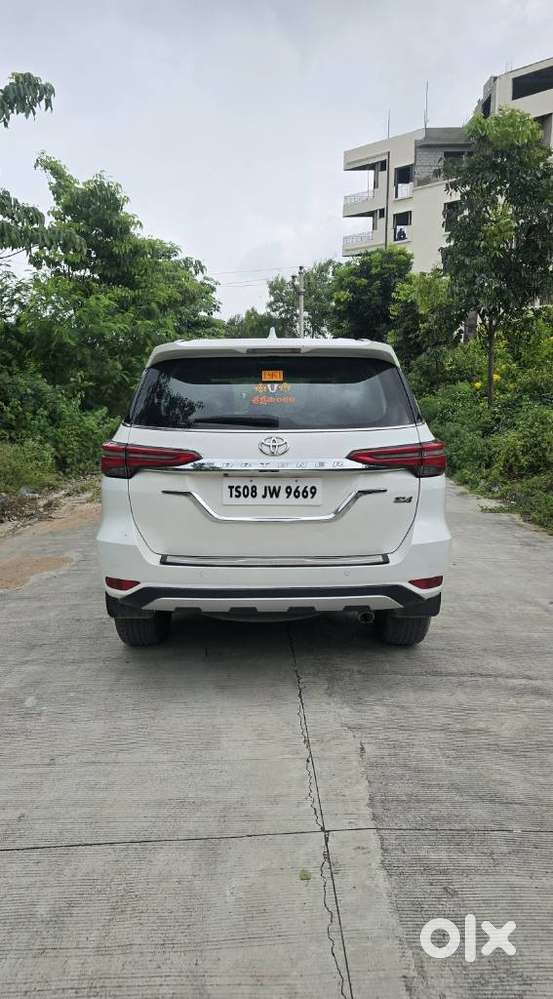 Toyota Fortuner 4x4 Mt 2.8 Diesel, 2023, Diesel