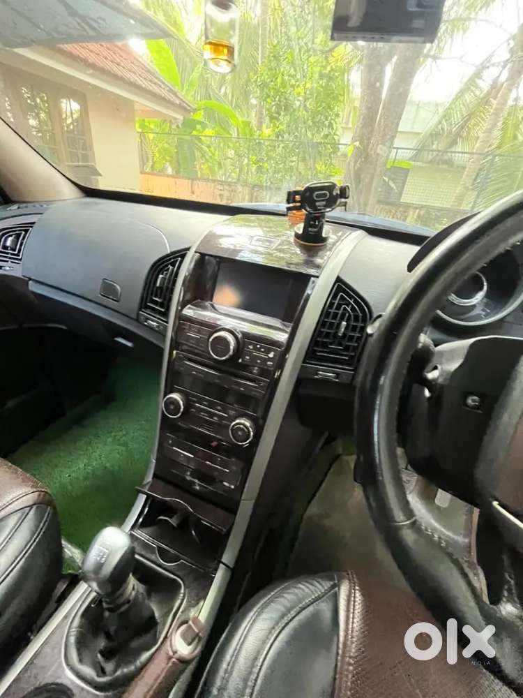 Mahindra Xuv500 2014 Diesel 123748 Km Driven
Guruvaayoor
