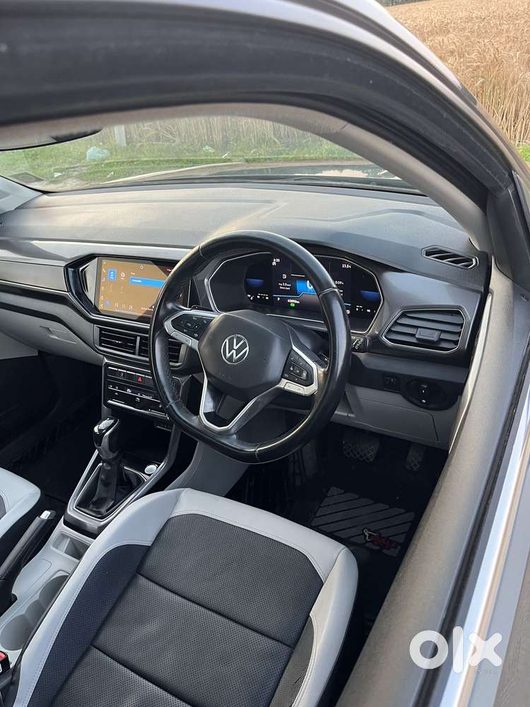 Volkswagen Taigun 1.0 Tsi Topline At, 2022, Petrol