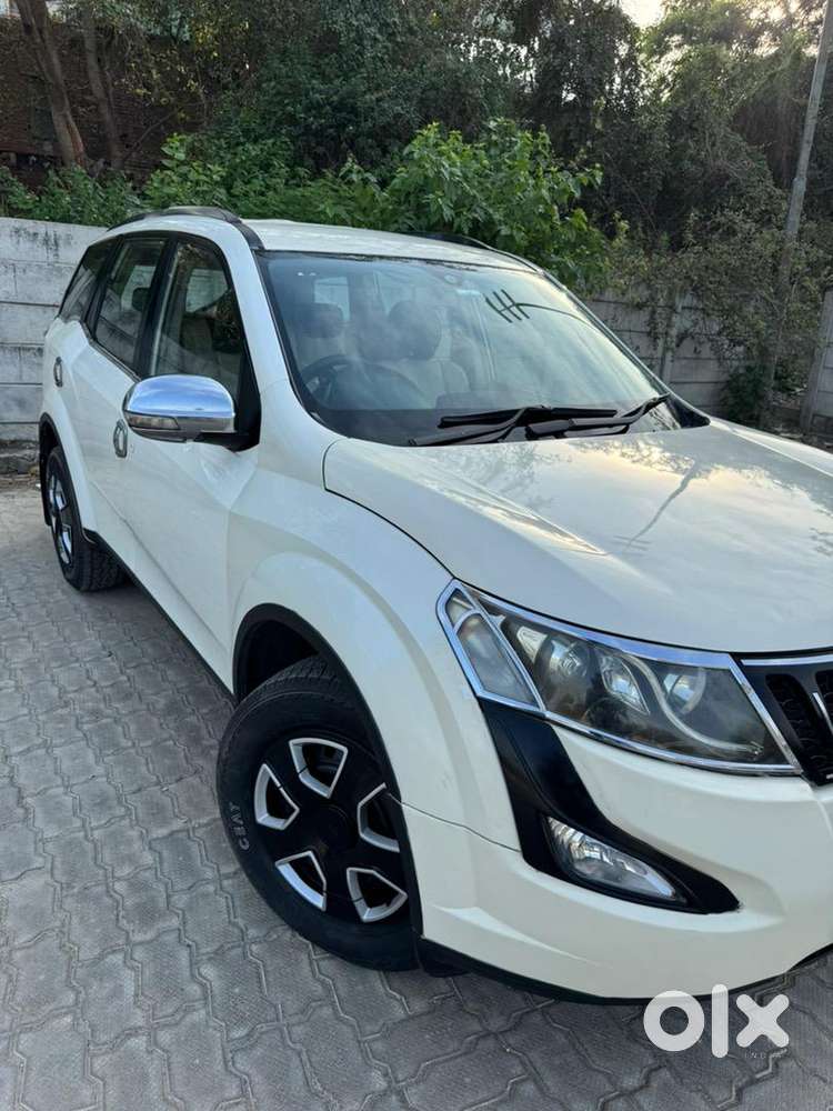 Mahindra Xuv500, 1st Owner, W6, 2017, Diesel Well Maintained