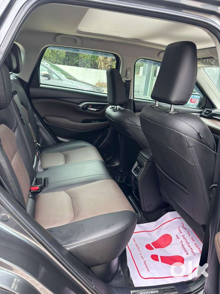 Toyota Urban Cruiser Hyryder 1.5 V Hybrid, 2024, Petrol