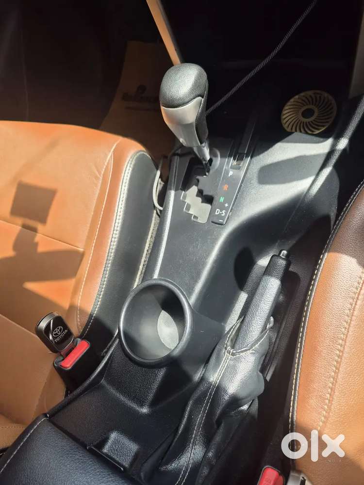Toyota Innova Crysta 2017 Diesel 126000 Km Driven