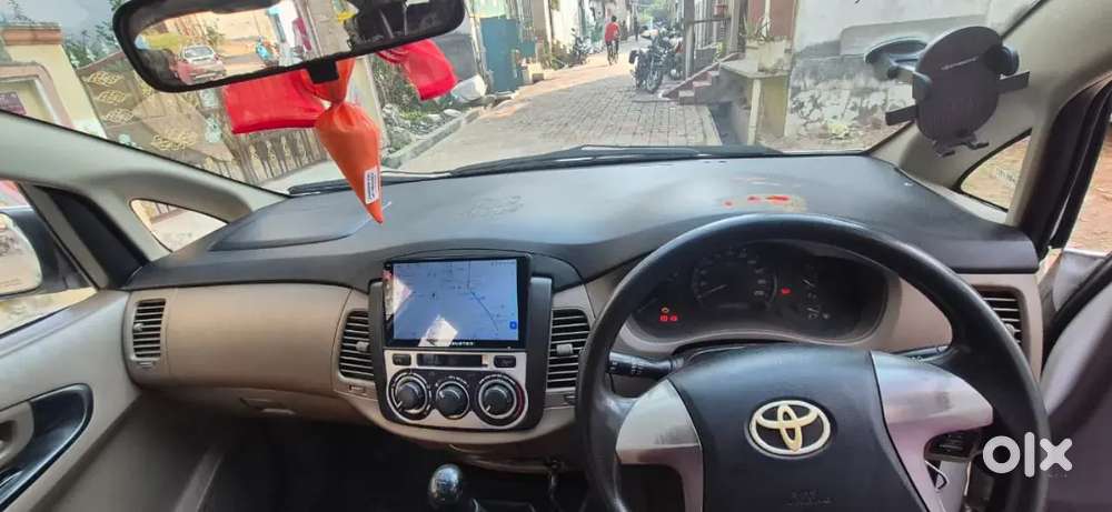 Toyota Innova 2015 Diesel Well Maintained