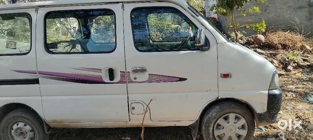 Maruti Eeco Smiles 7 Seater 2017