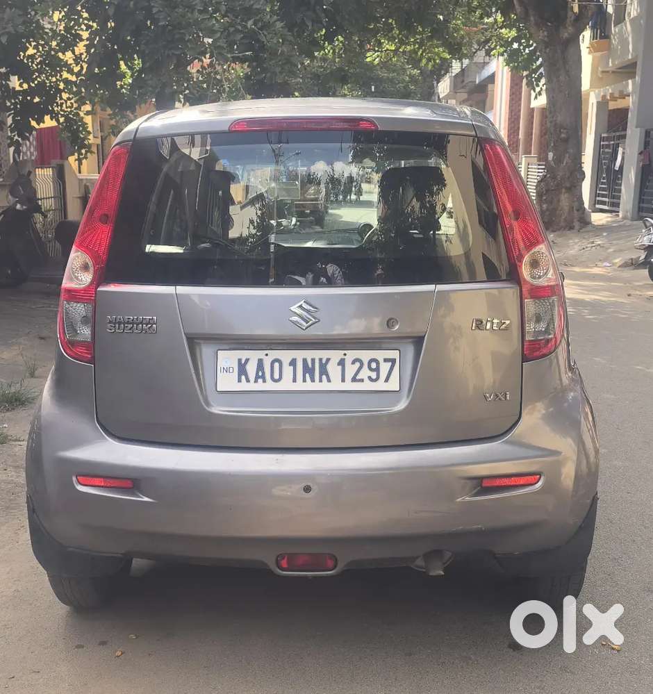 Maruti Suzuki Ritz Vxi Petrol 2012