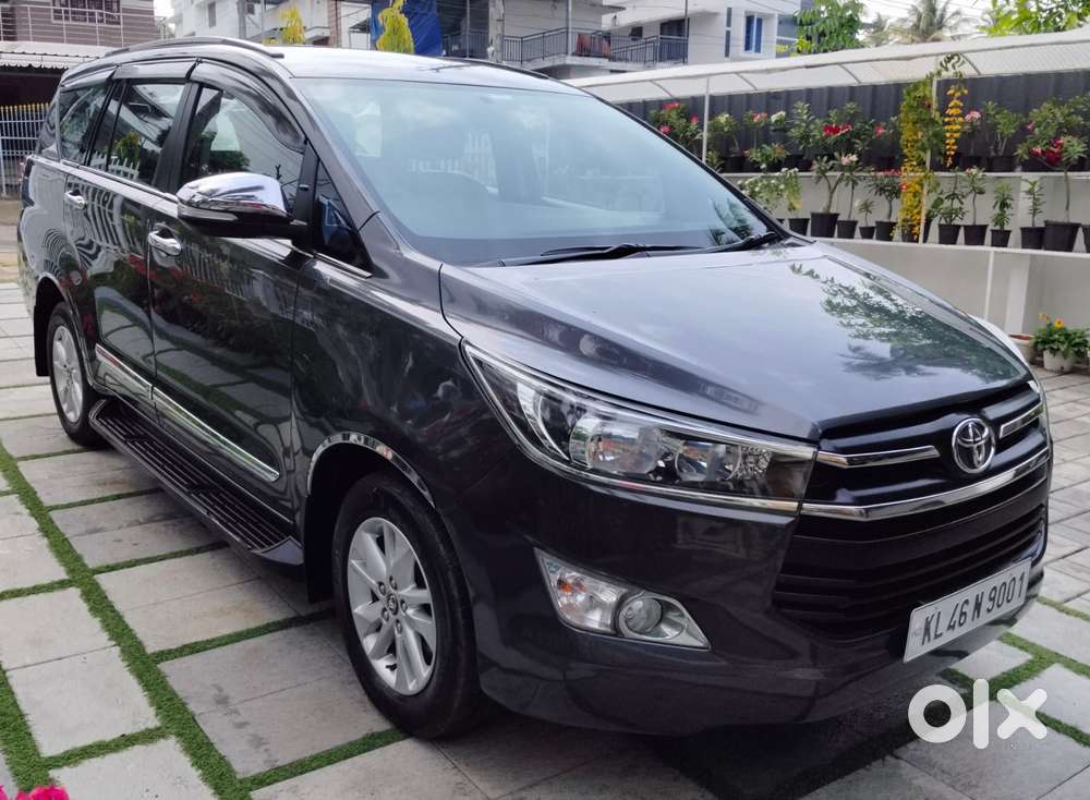 Toyota Innova Crysta, 2016, Diesel