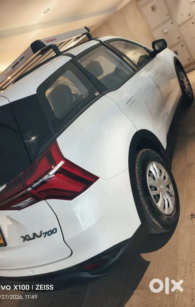 Reg 2025 Only 2,500 Kms Mahindra Xuv700mx Base M Diesel 7 Seater