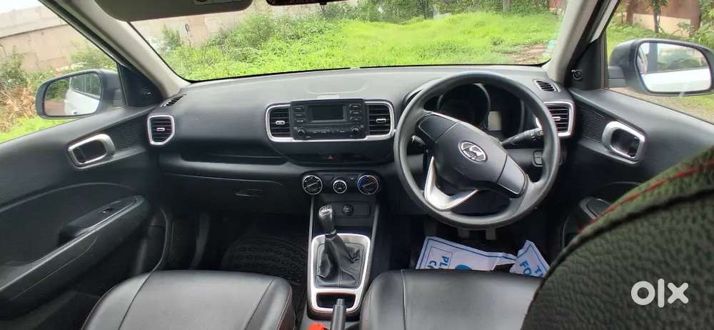 Hyundai Venue 2021 Petrol Manual