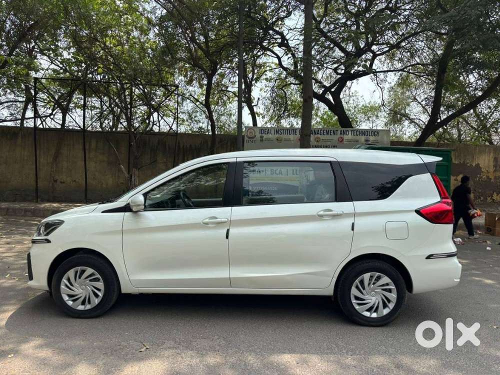 Maruti Suzuki Ertiga Vxi (o) Cng, 2025, Cng & Hybrids