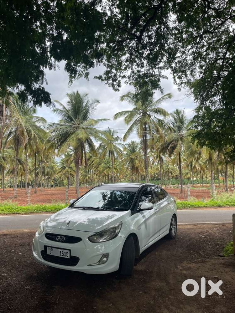 Hyundai Fluidic Verna 2013