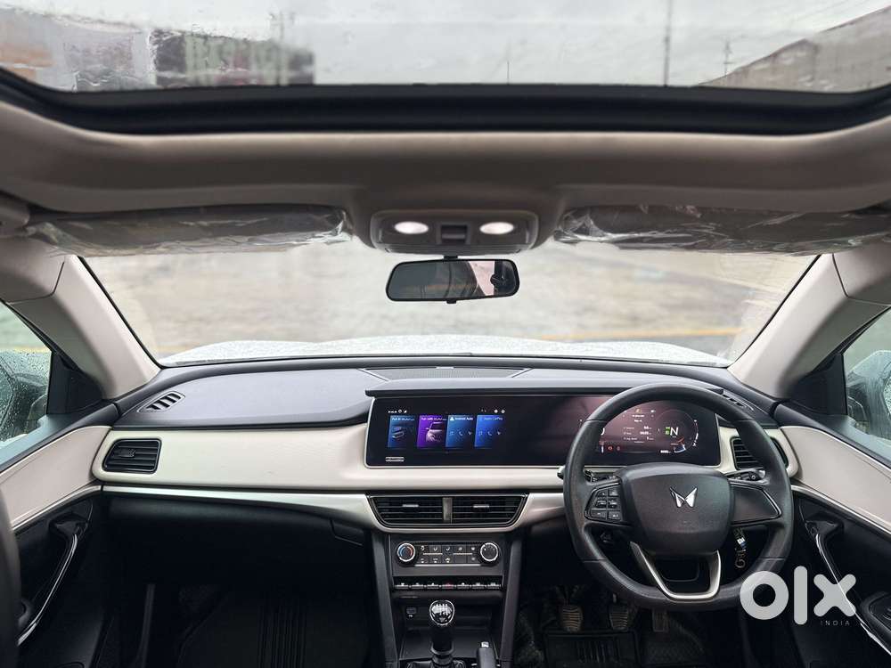 Mahindra Xuv700 2.2 Ax 5 Diesel Mt Str, 2023, Diesel
