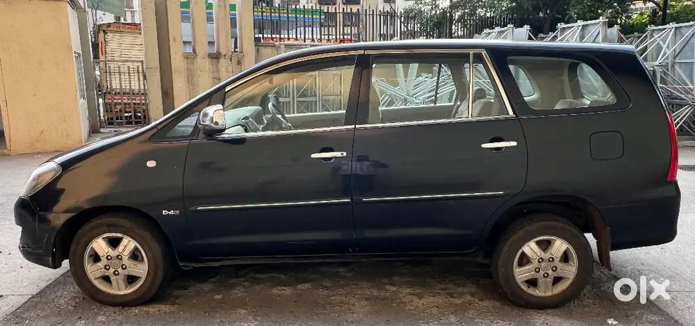 Toyota Innova V (2008)