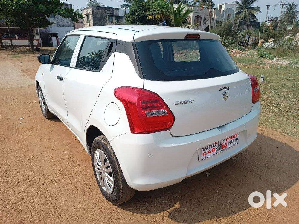 Maruti Suzuki Swift 1.2 Lxi (o), 2020, Petrol