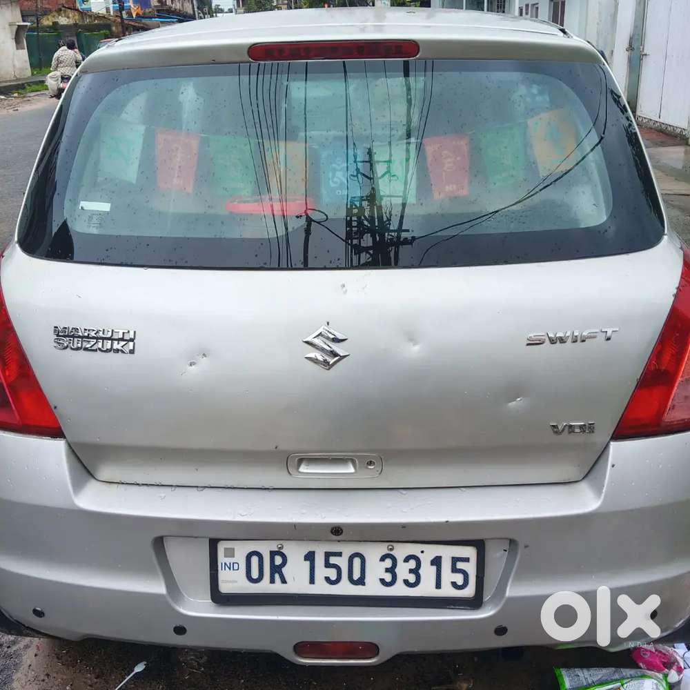 Maruti Suzuki Swift 2010