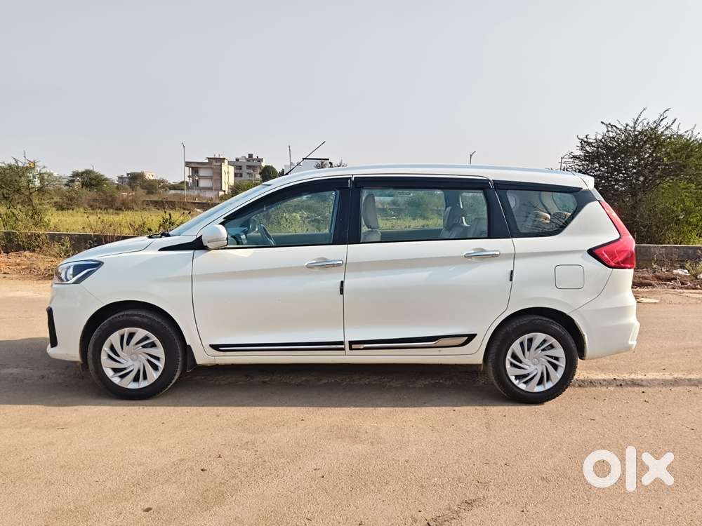 Maruti Suzuki Ertiga Vxi Shvs, 2023, Petrol