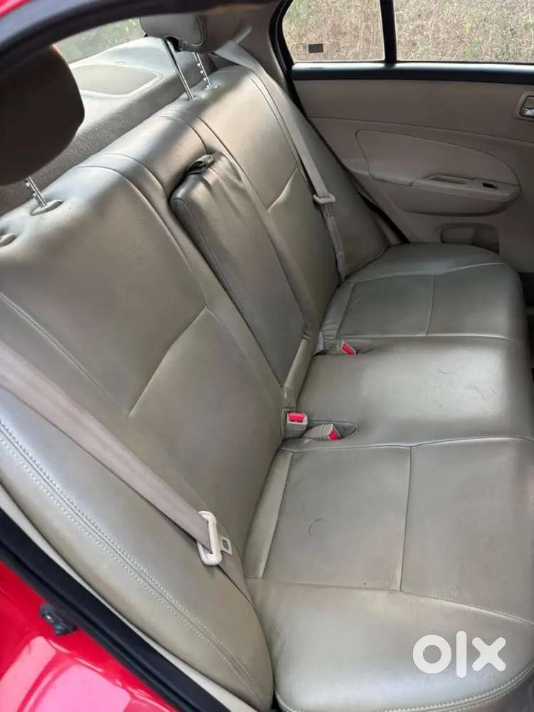 Maruti Suzuki Swift Dzire 2012