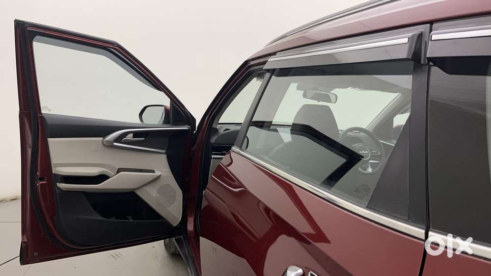 Kia Carens Prestige 1.5 Turbo Petrol Imt 7 Str, 2023, Petrol