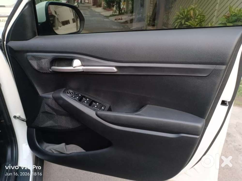 Kia Seltos Htk 1.5 Petrol, 2022, Petrol