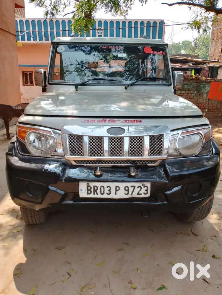 Mahindra Bolero Diesel Automatic 2014 Silver