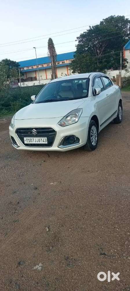 Maruti Suzuki Dzire 1.2 Vxi, 2022, Petrol