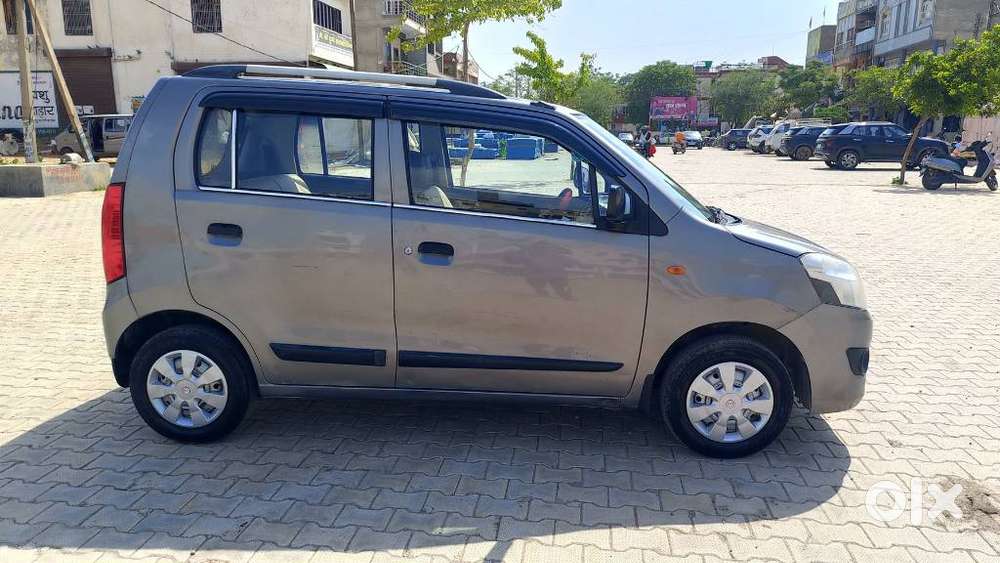 Maruti Suzuki Wagon R Lxi Optional, 2018, Petrol