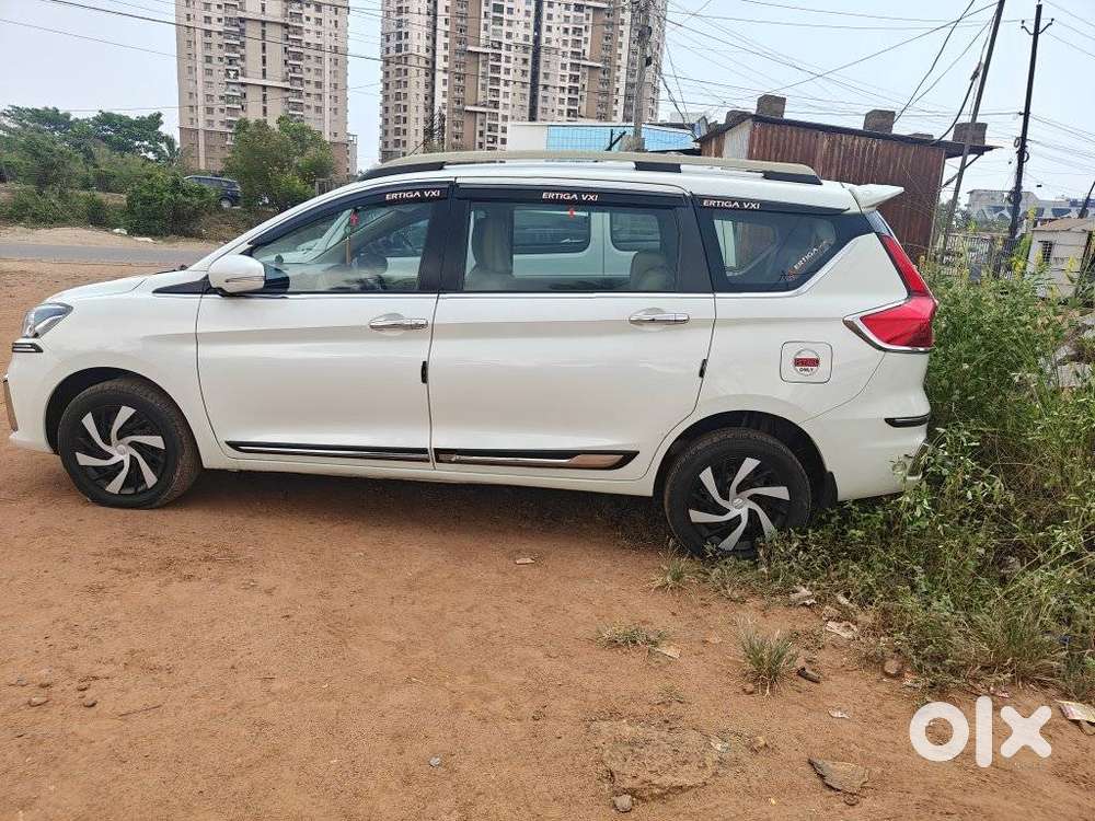 Maruti Suzuki Ertiga Vxi Shvs, 2023, Petrol