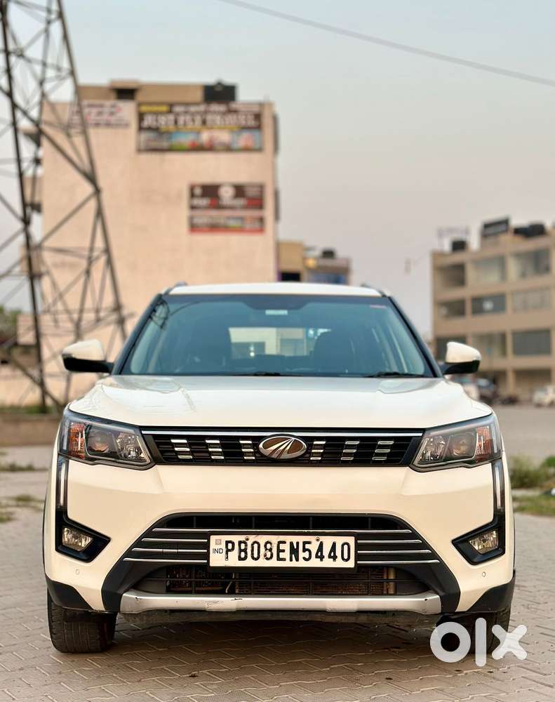 Mahindra Xuv300 W8 Option, 2020, Petrol