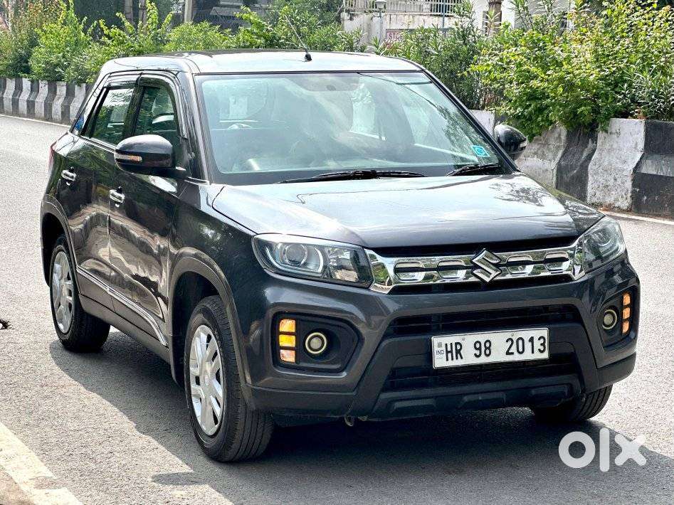 Maruti Suzuki Brezza 1.5 Zxi At Smart Hybrid, 2022, Petrol